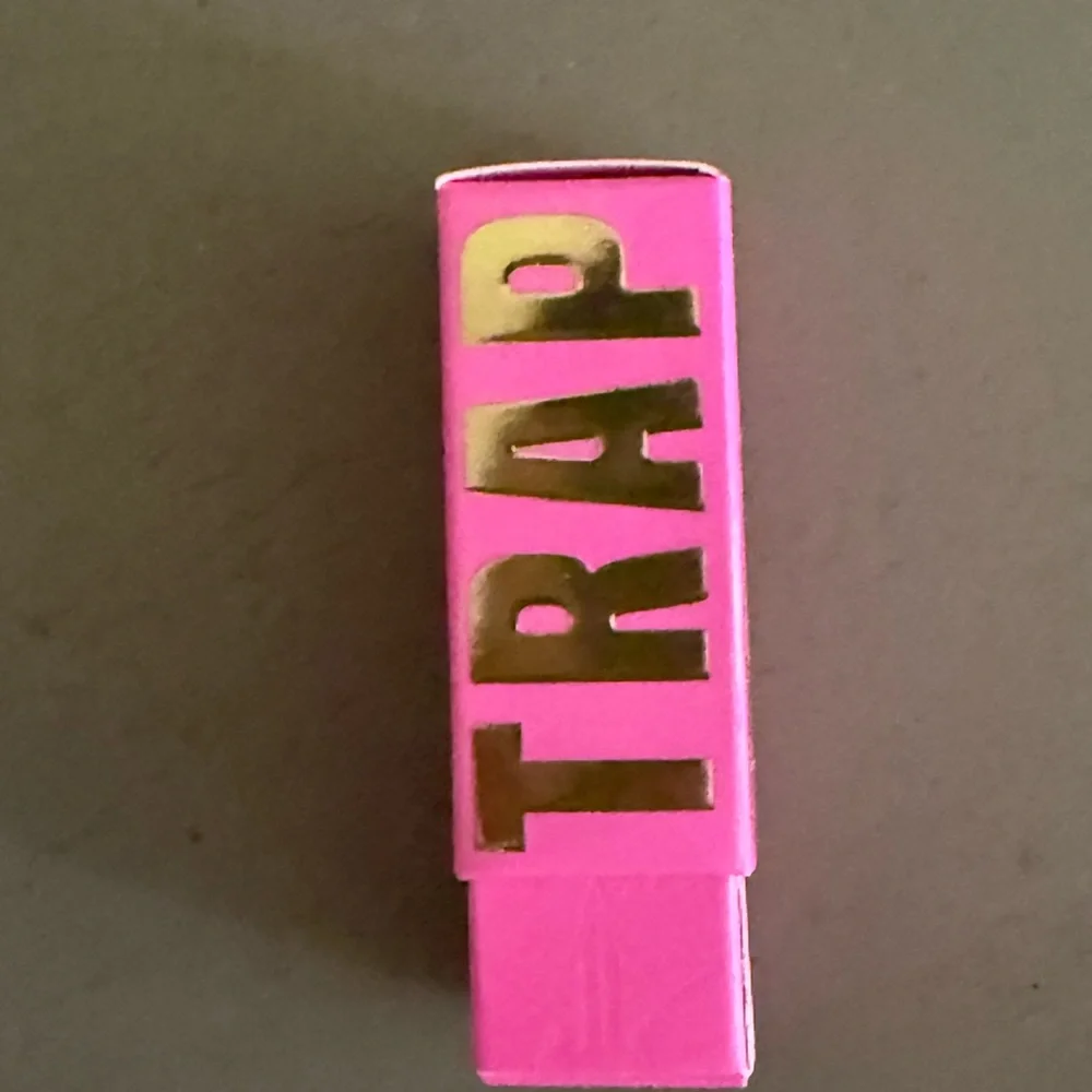 Jeffree Star Pink Lipstick Box - Gods Gift
